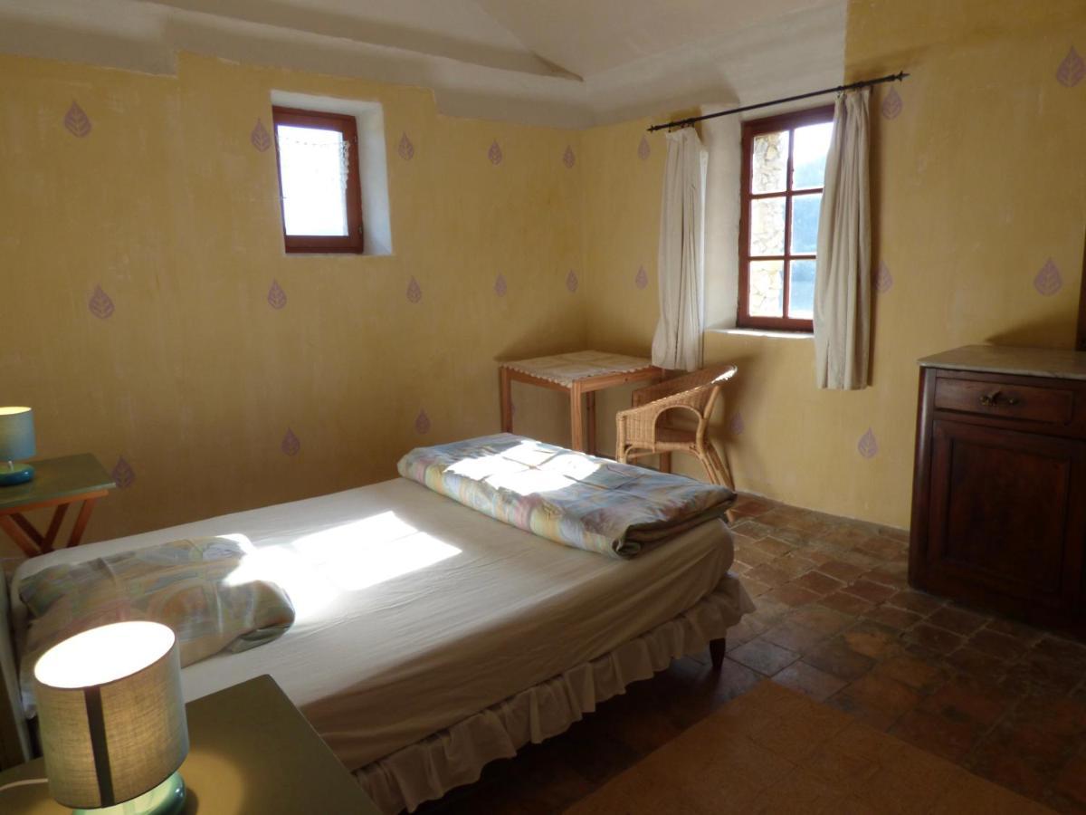 Hotel Le Relais Des Baronnies Montjay  Esterno foto